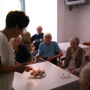 Idősek otthona: születésnap